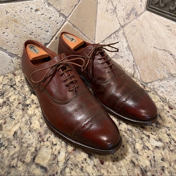 Allen Edmonds Fifth Avenue 5795 Oxford 9C - Picture 2 of 10